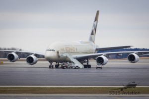 The BGR Ground team servicing the Etihad A380.